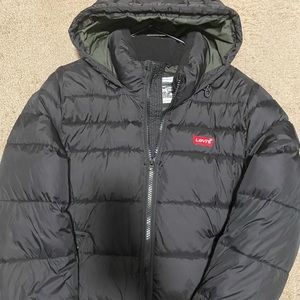 Men’s Levi’s puffer jacket